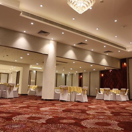 Hotel The Radiant Star ジャイプール エクステリア 写真